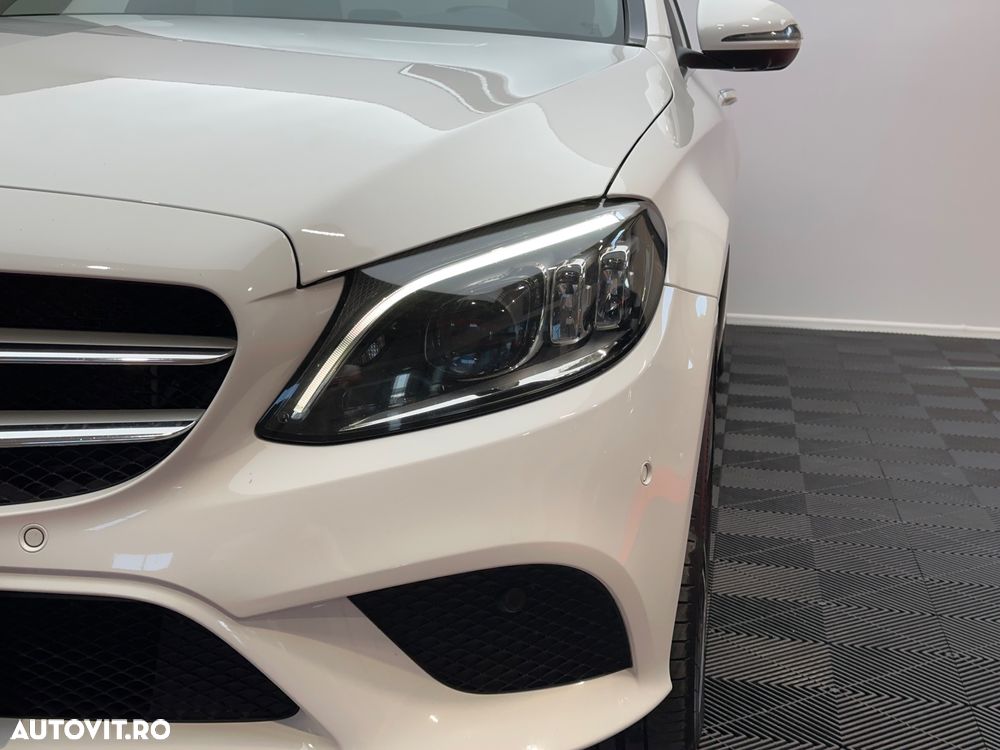 Mercedes-Benz C 300 d 4Matic 9G-TRONIC Avantgarde - 38