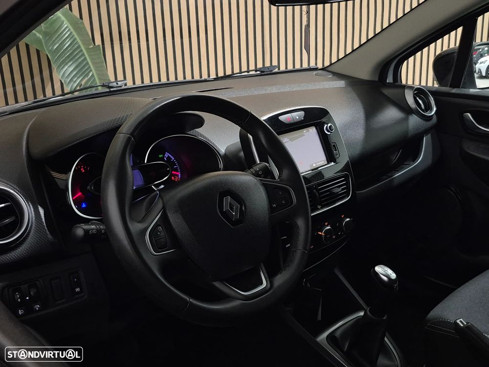 Renault Clio Sport Tourer 1.5 dCi Limited - 11