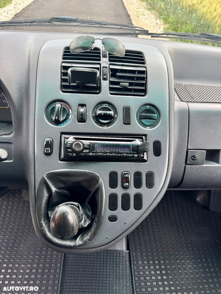 Mercedes-Benz Vito 112 cdi - 13