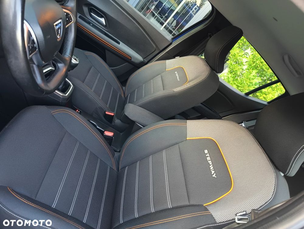 Dacia Sandero Stepway TCe 90 Expression + - 12