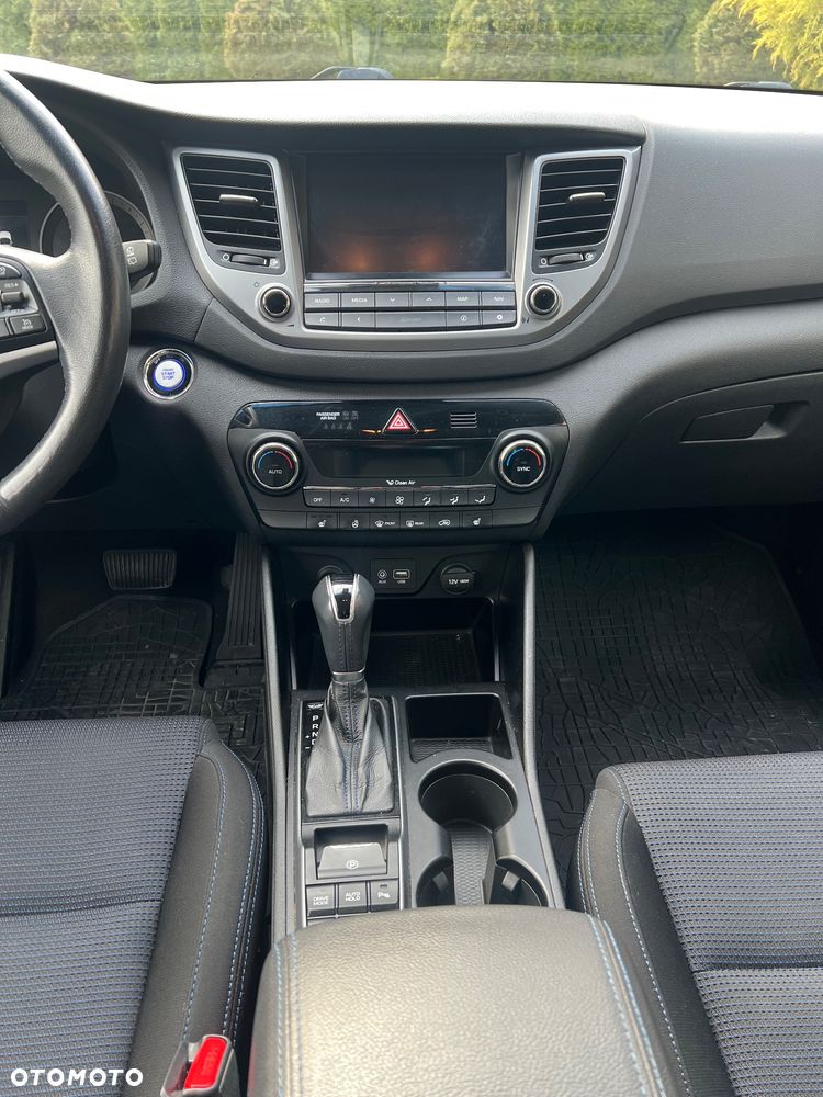 Hyundai Tucson 2.0 CRDi 4WD Automatik Style - 13