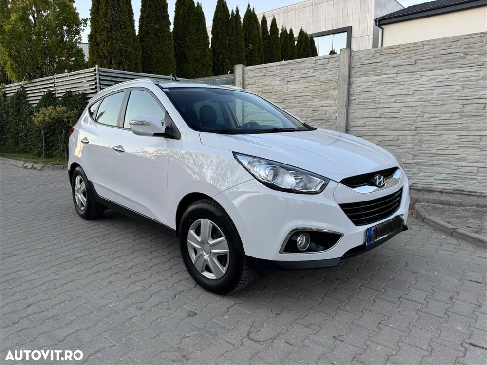 Hyundai ix35 2.0 CRDI 4WD Style - 1