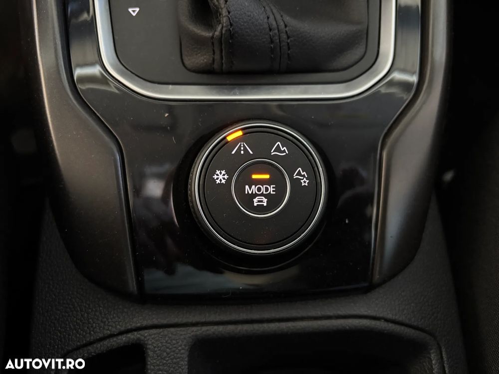 Volkswagen T-ROC - 15