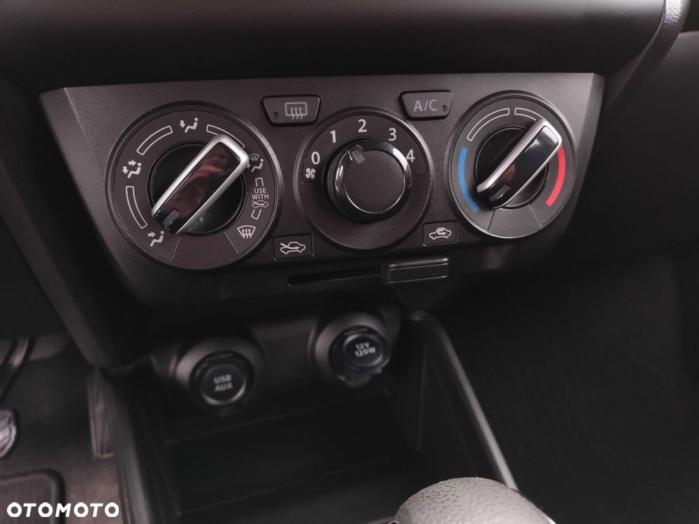 Suzuki Swift 1.2 Dualjet SHVS Premium CVT - 18