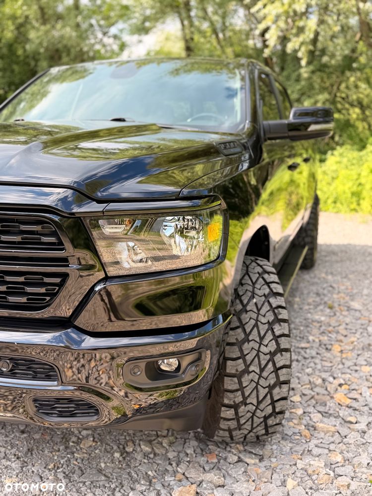 Dodge RAM 5.7 4x4 - 6