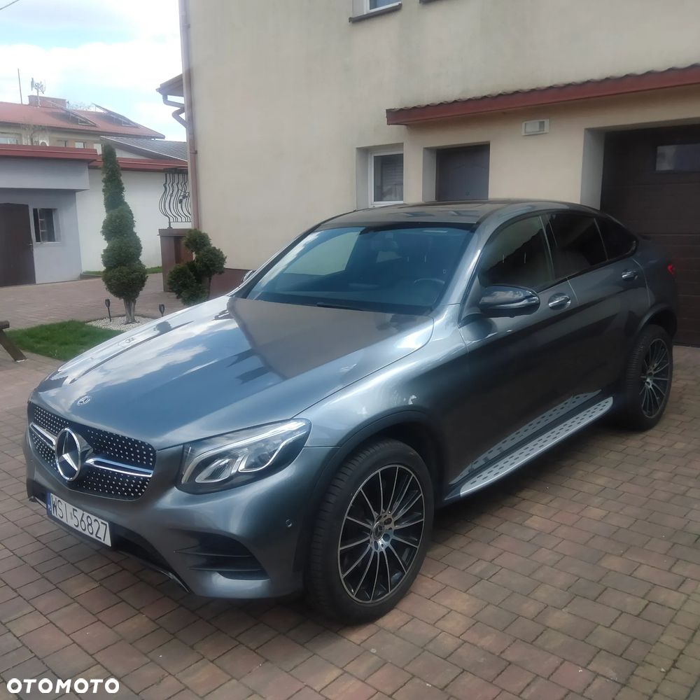 Mercedes-Benz GLC 300 4Matic 9G-TRONIC AMG Line - 4