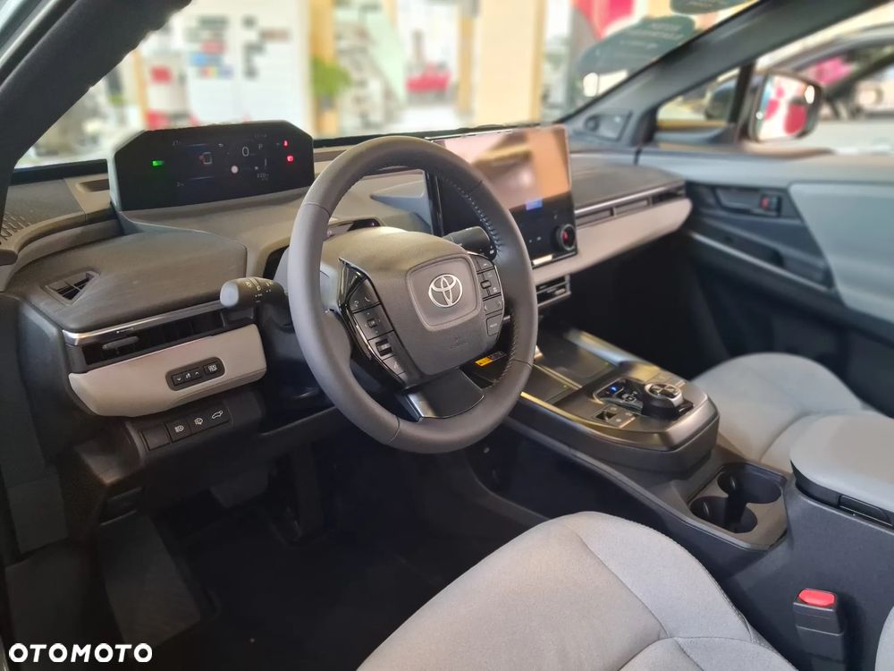 Toyota C-HR+ 77kWh 4x4 Executive - 10