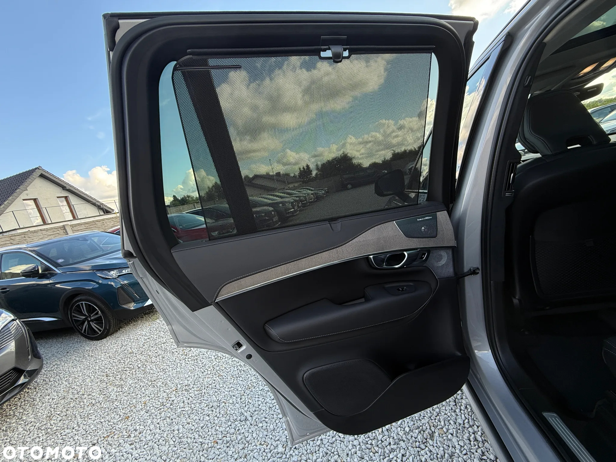 Volvo XC 90 T8 AWD Plug-In Hybrid Ultimate Dark 7os - 29