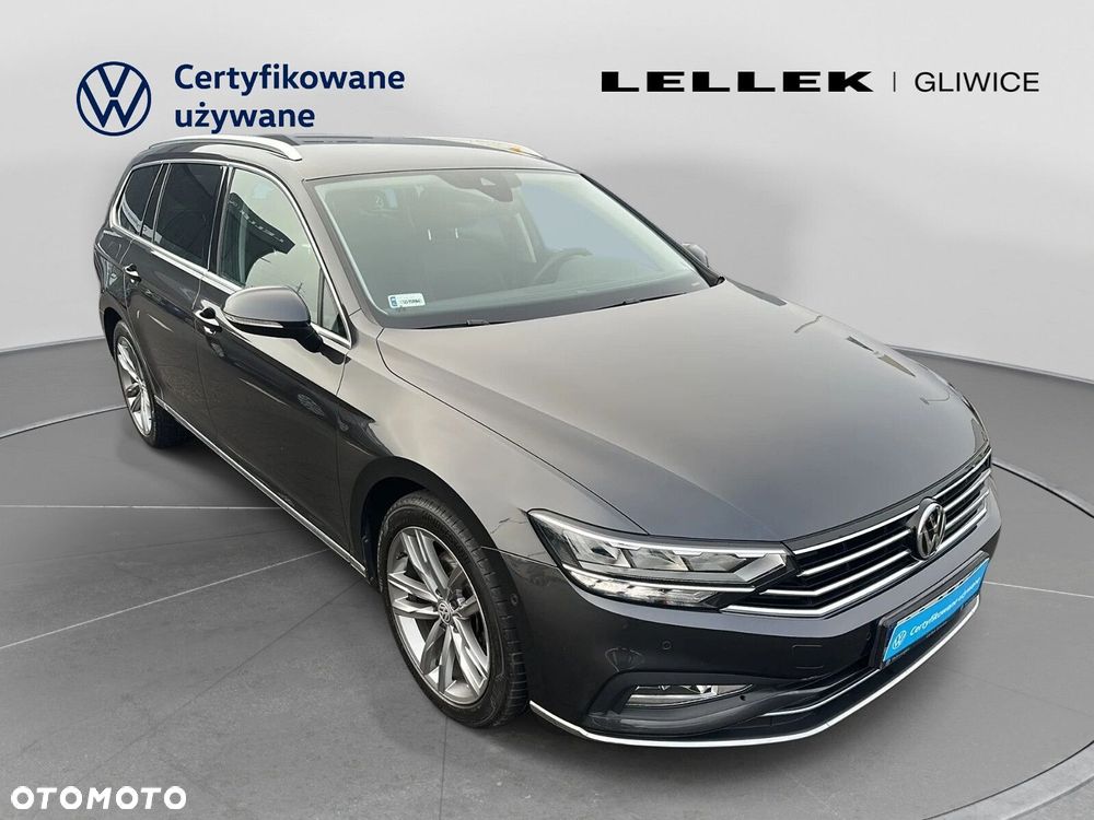 Volkswagen Passat - 5