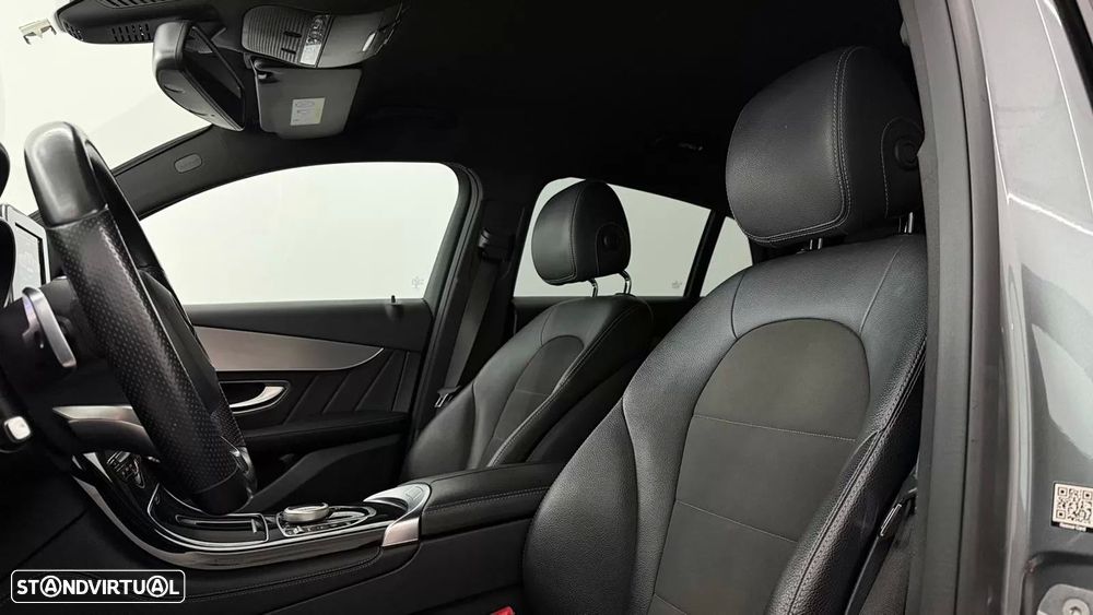 Mercedes-Benz GLC 250 d Coupé AMG Line 4-Matic - 24