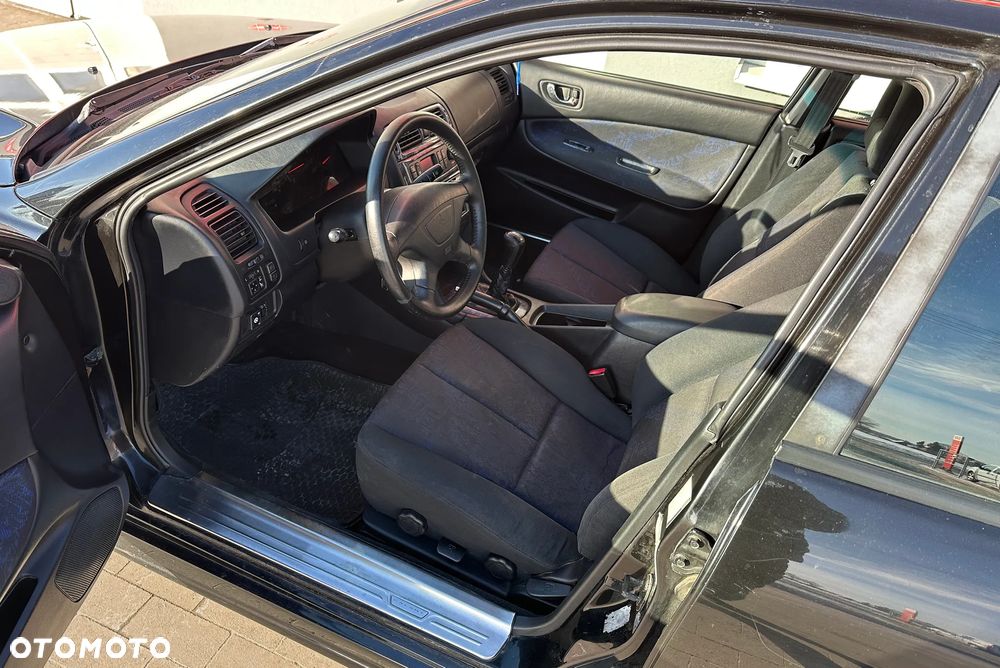 Mitsubishi Galant 2.5 V6 Avance - 18