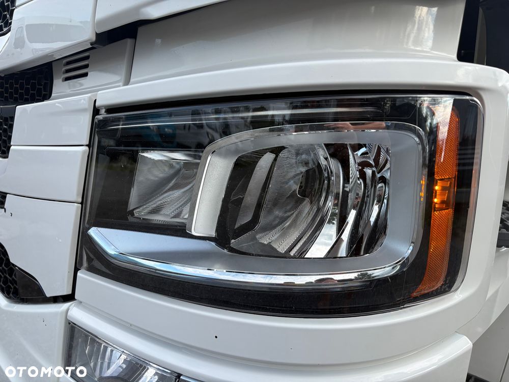 Scania R 450 | RETARDER | FULL LED | CAŁA NA PODUSZKACH | KLIMA POSTOJOWA | DWA ZBIORNIKI | NAWIGACJA | NOWE SPRZĘGŁO | SPROWADZONA | SUPER STAN - 14