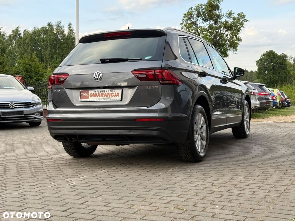 Volkswagen Tiguan - 9
