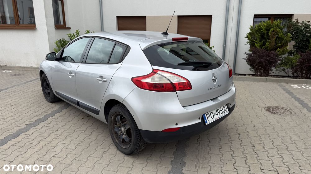 Renault Megane - 11