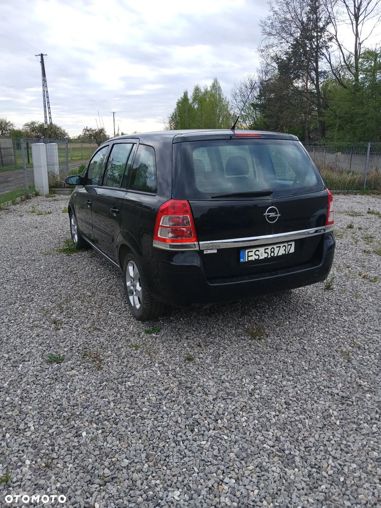 Opel Zafira 1.8 - 11