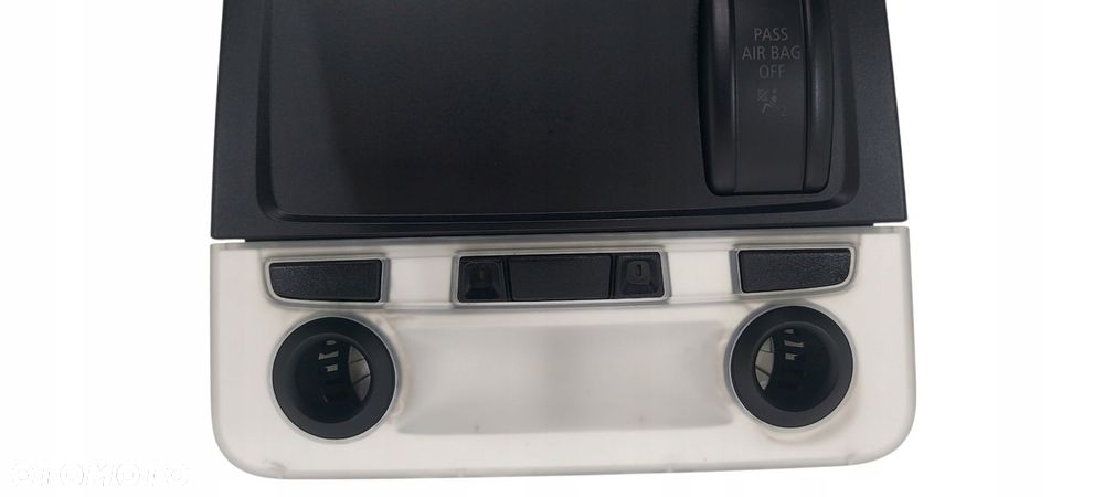 Bmw E87 E90 E92 Lampka Podsufitki Oświetlenia Wnętrza Kabiny Tel 9225489 - 2