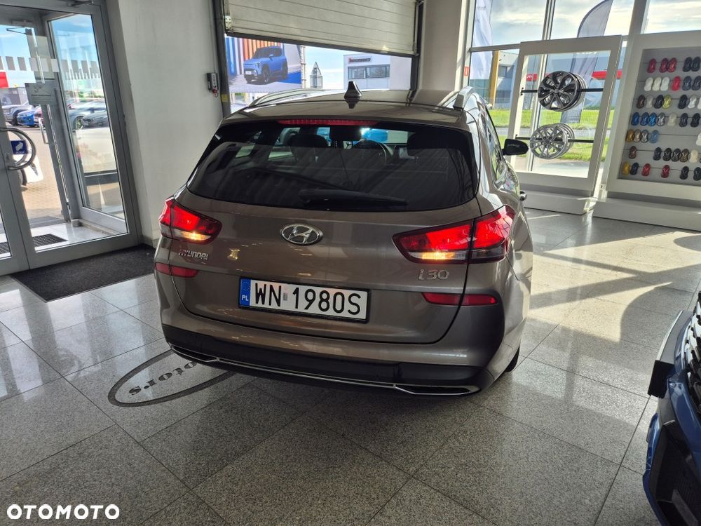 Hyundai i30 1.0 T-GDI Smart - 24