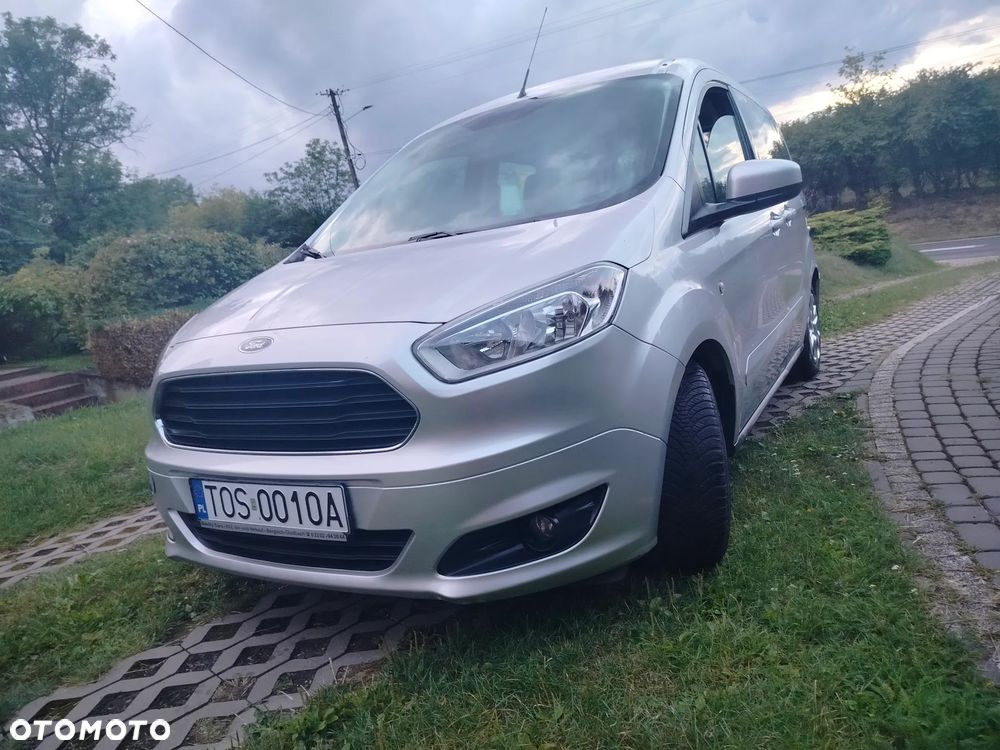 Ford Tourneo Courier 1.6 TDCi S&S Titanium - 6