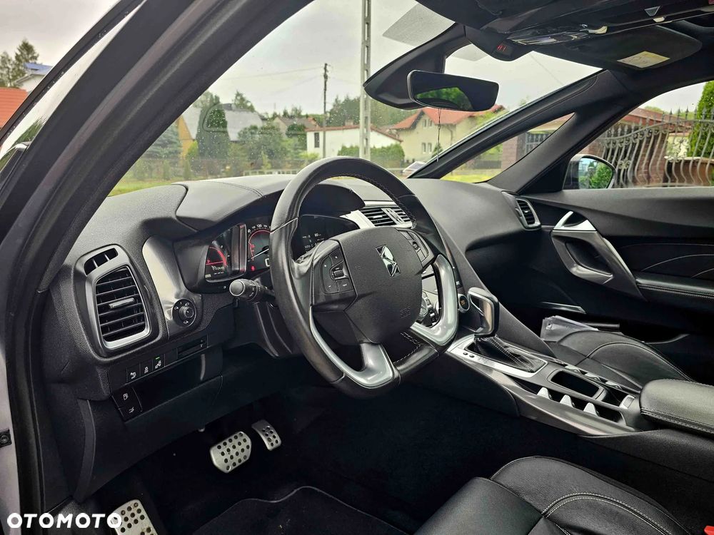 DS Automobiles DS 5 - 9