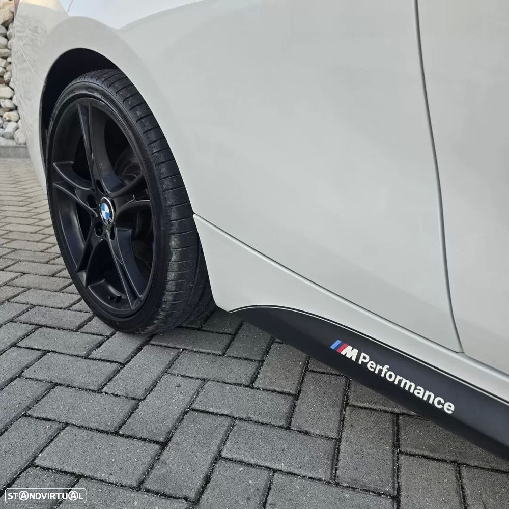 BMW 225 d Coupe Pack M Auto - 22
