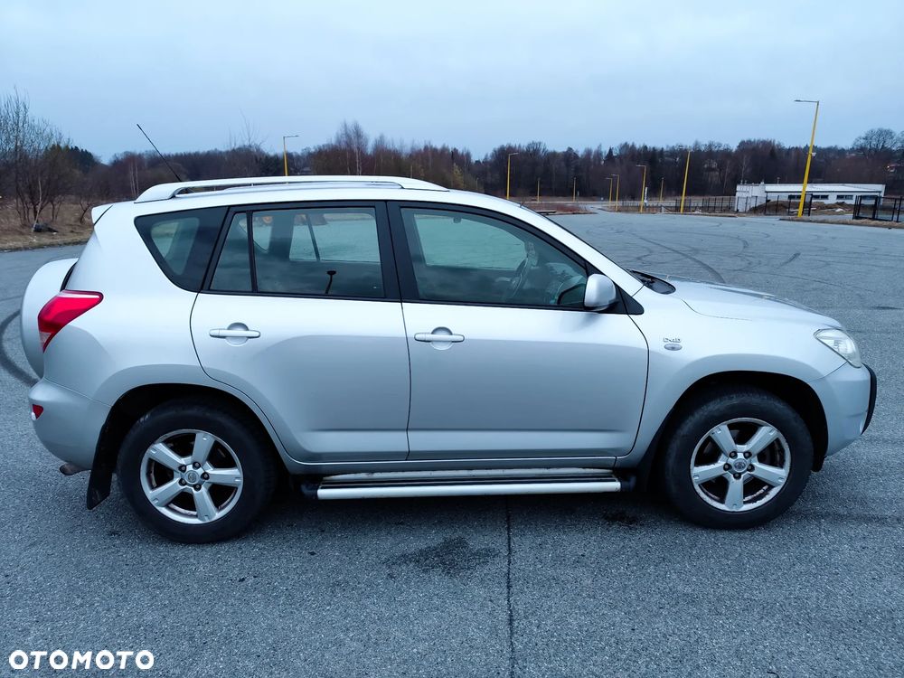 Toyota RAV4 2.2 D-4D Luna - 7