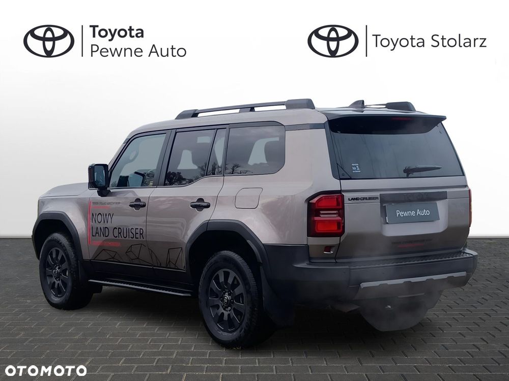 Toyota Land Cruiser LC 2.8 D-4D Invincible - 3