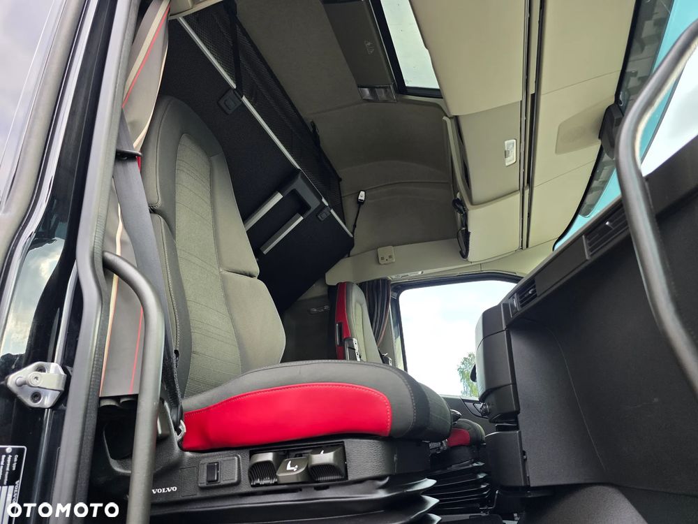 Volvo FH500/EURO6d/XL/642.000km/SPROWADZONE Z NIEMIEC - 23
