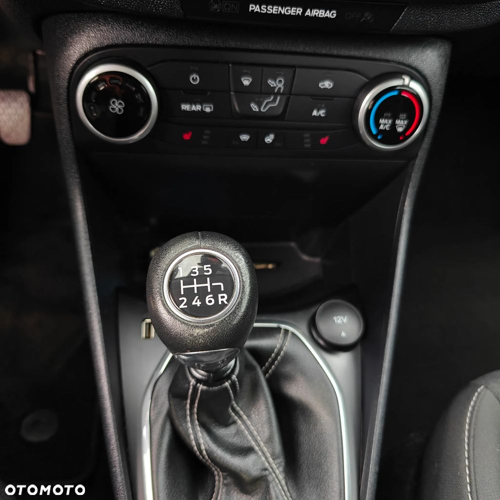 Ford Fiesta - 16