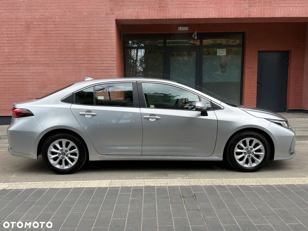 Toyota Corolla 1.5 Comfort - 35