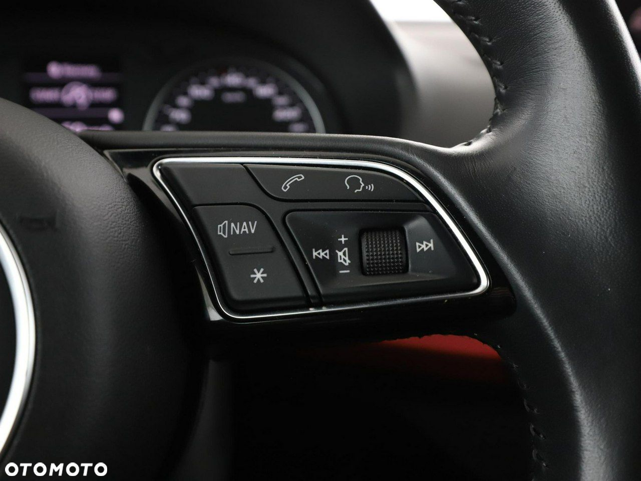 Audi Q2 35 TDI quattro S tronic sport - 28