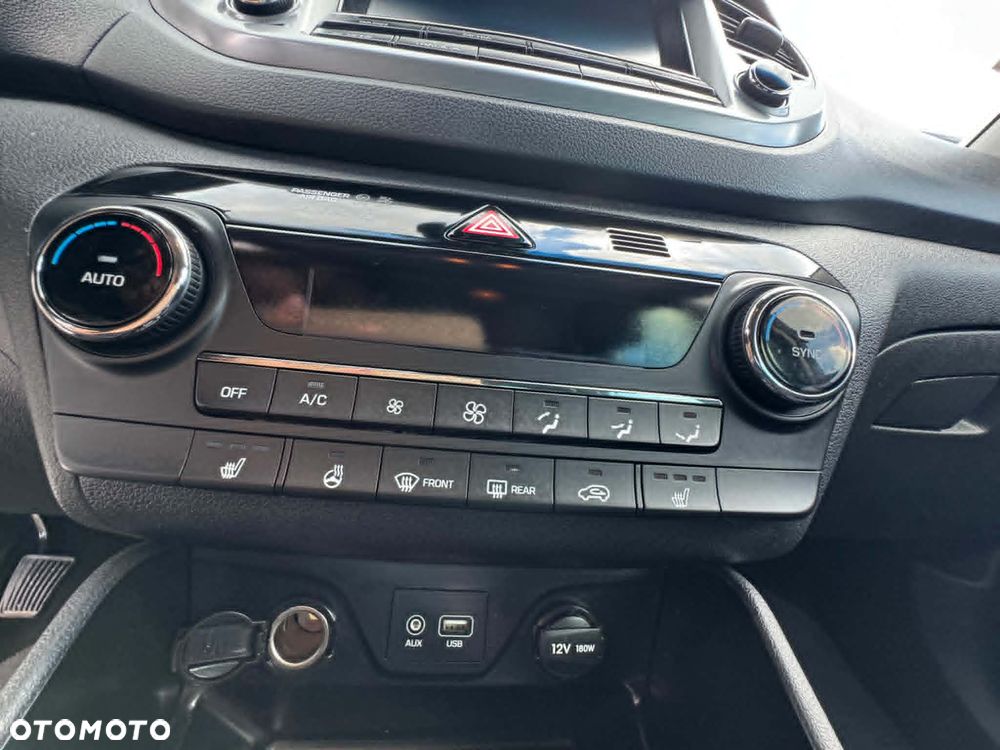 Hyundai Tucson 2.0 CRDI 2WD Style - 10