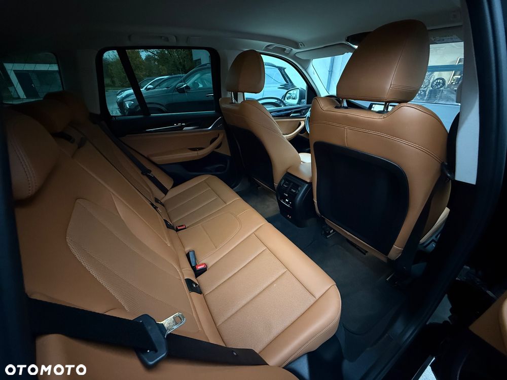 BMW X3 xDrive30e - 40