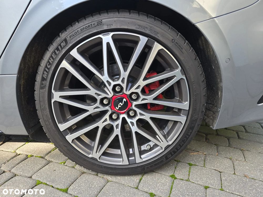Kia ProCeed 1.6 T-GDI GT DCT - 22