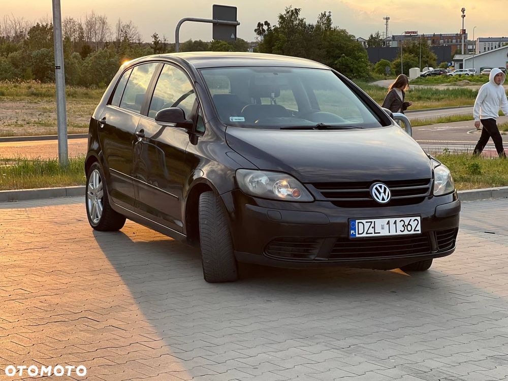 Volkswagen Golf - 18