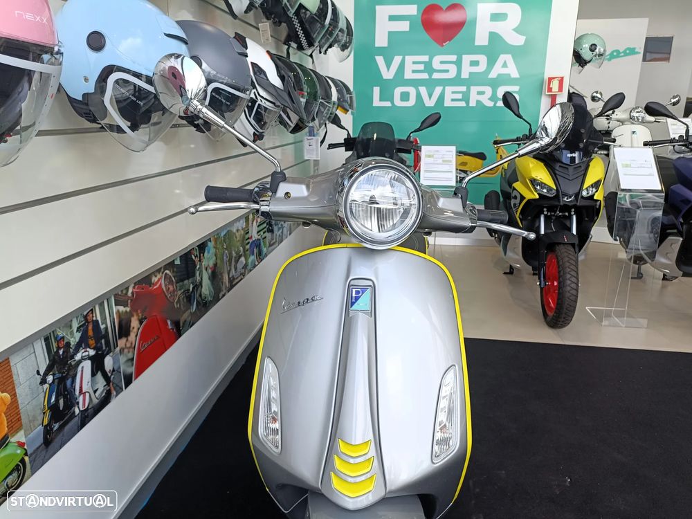Vespa Primavera Elettrica - 4