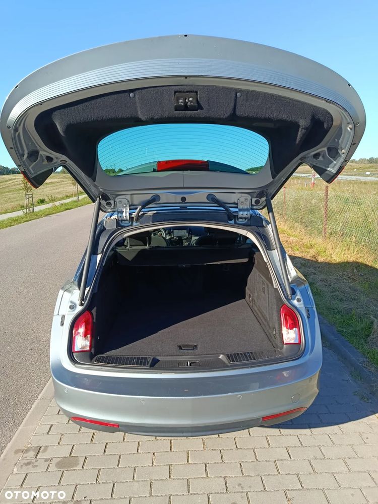 Opel Insignia 2.0 CDTI Active ecoFLEX S&S - 19