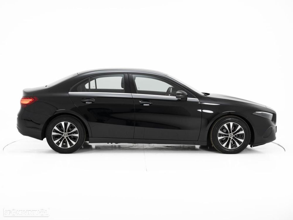 Mercedes-Benz A 200 Limousine d - 2