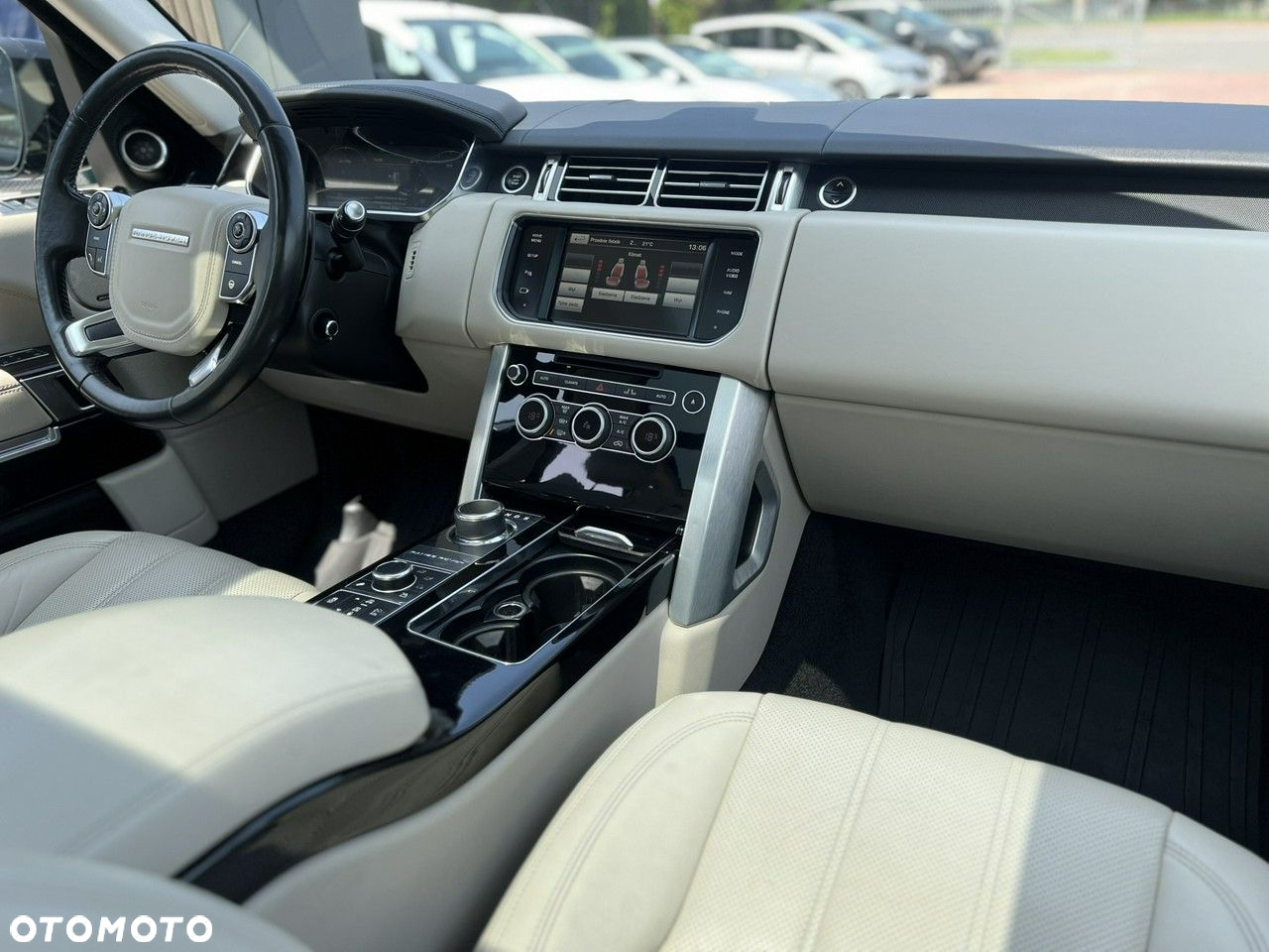 Land Rover Range Rover 4.4SD V8 Vogue - 10