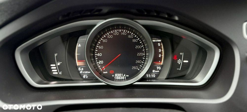 Volvo V40 Cross Country D3 Drive-E Momentum - 21