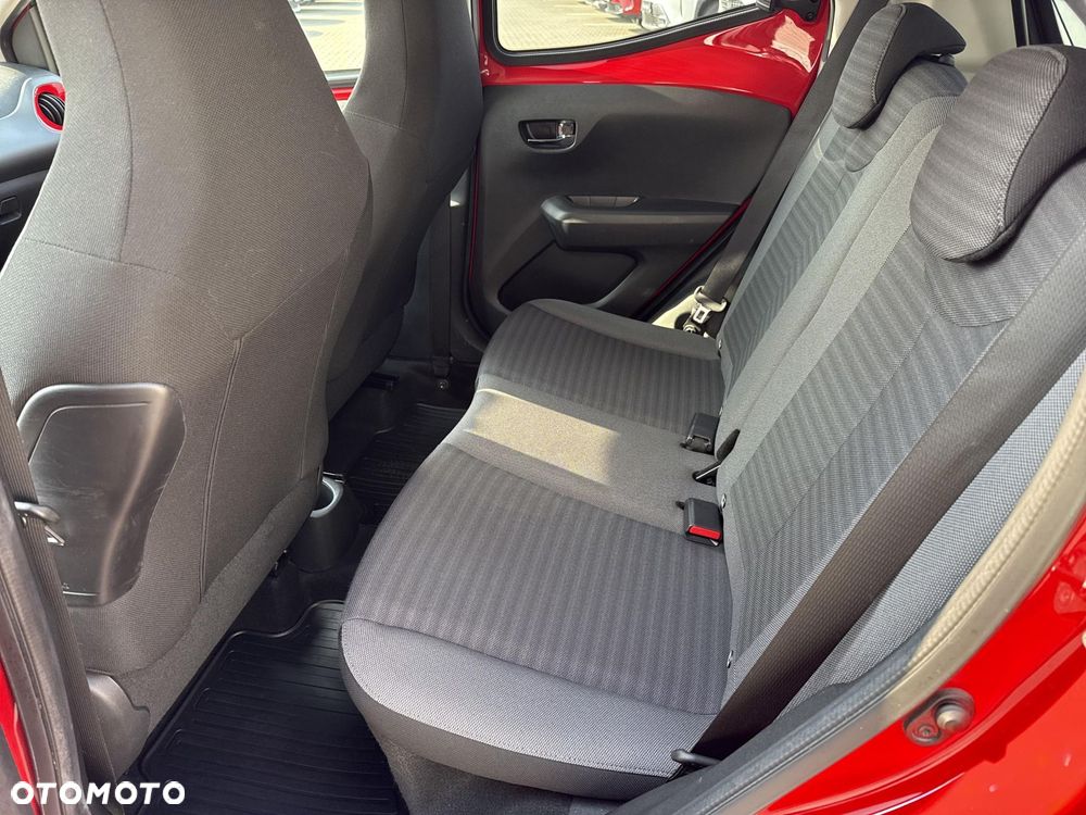 Toyota Aygo - 12