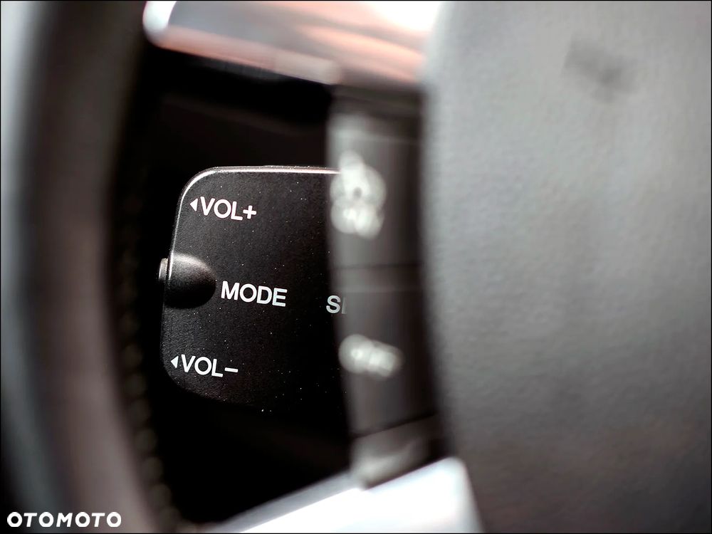 Ford Kuga - 20