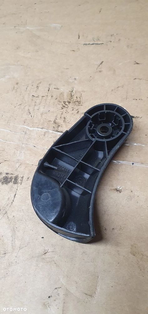 Klamka raczka dźwignia otwierania maski BMW 3 E46 8223163 - 3