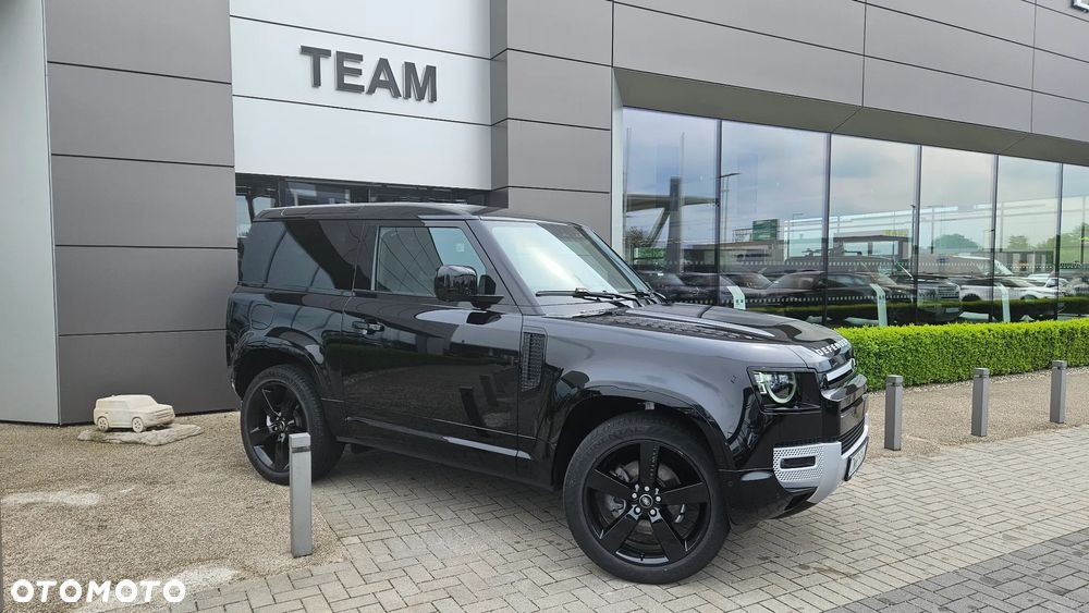 Land Rover Defender - 14