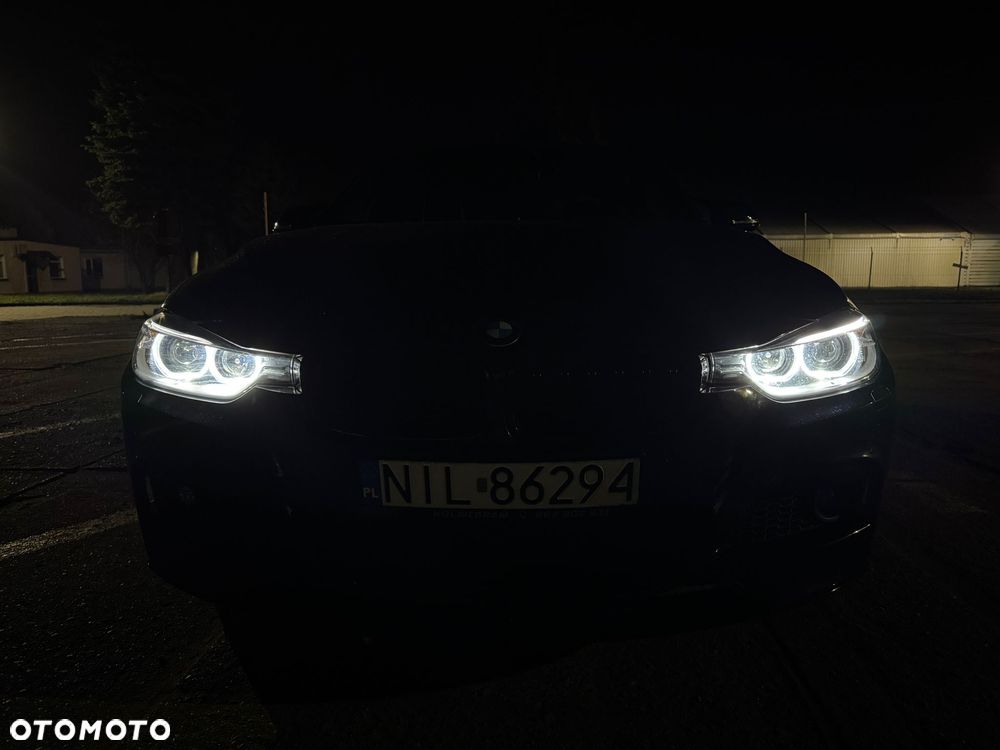 BMW Seria 3 328i xDrive Sport-Aut Luxury Line - 25