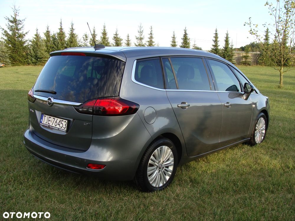 Opel Zafira - 13