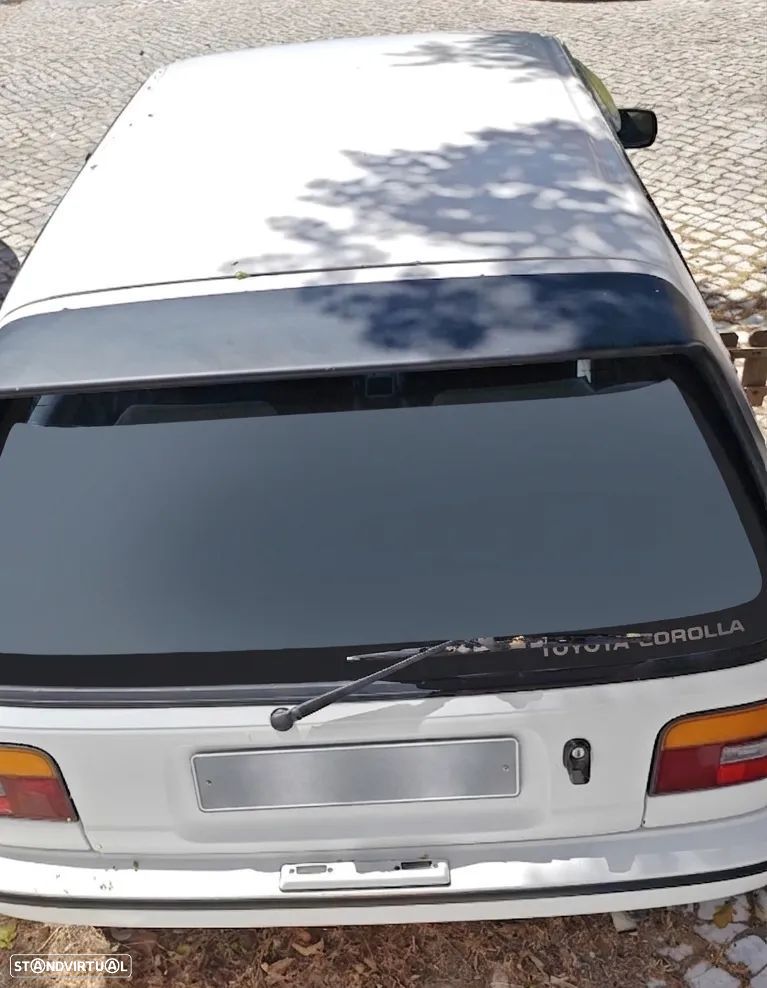 Toyota Corolla Liftback 1.3 - 4