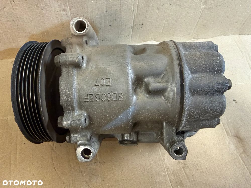 Sprężarka klimatyzacji 9802501780 9802555880 Citroen C4 Cactus - 6