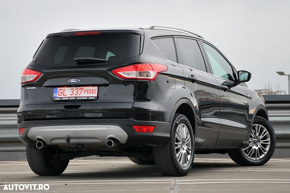 Ford Kuga 2.0 TDCi 4x4 Aut. Titanium - 6