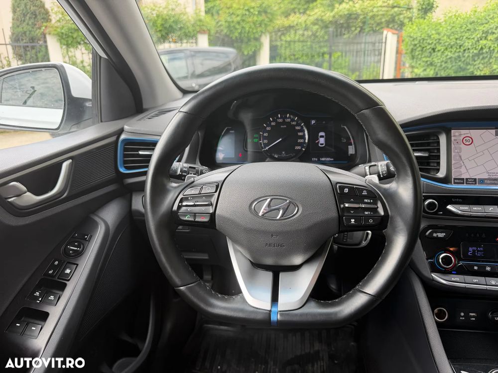 Hyundai IONIQ - 2