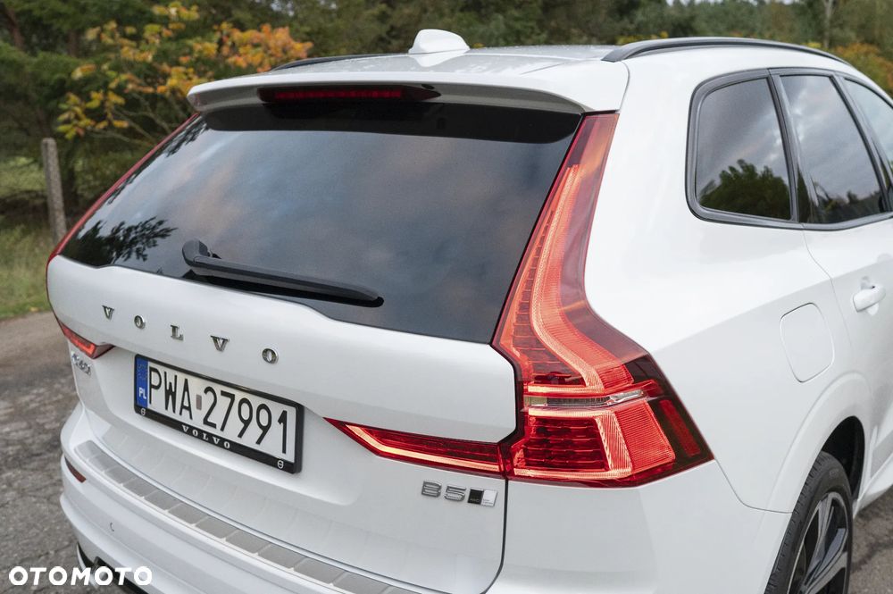 Volvo XC 60 B5 B AWD Ultimate Black Edition - 14